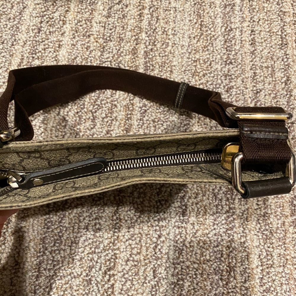 🚫Gucci messenger bag🚫SOLD